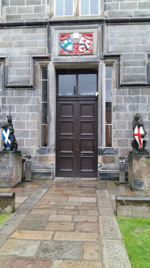 University of Aberdeen School of Medicine and Dentistry