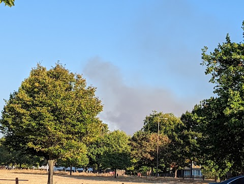 Winn's Common Adventure Playground And Paddling Pool