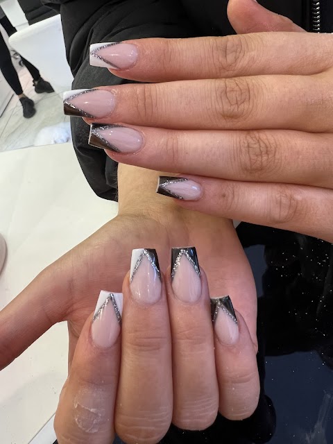 Top Nails