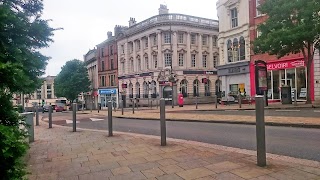 Wolverhampton Queen Square