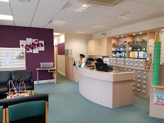 DW Roberts Opticians, Towcester