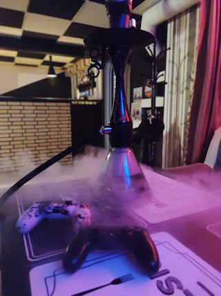 Deluxe hookah bar