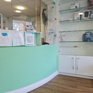 Dental & Medical Clinic in Barking