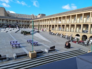 The Piece Hall