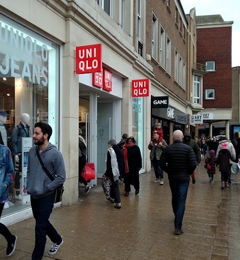 UNIQLO Kingston