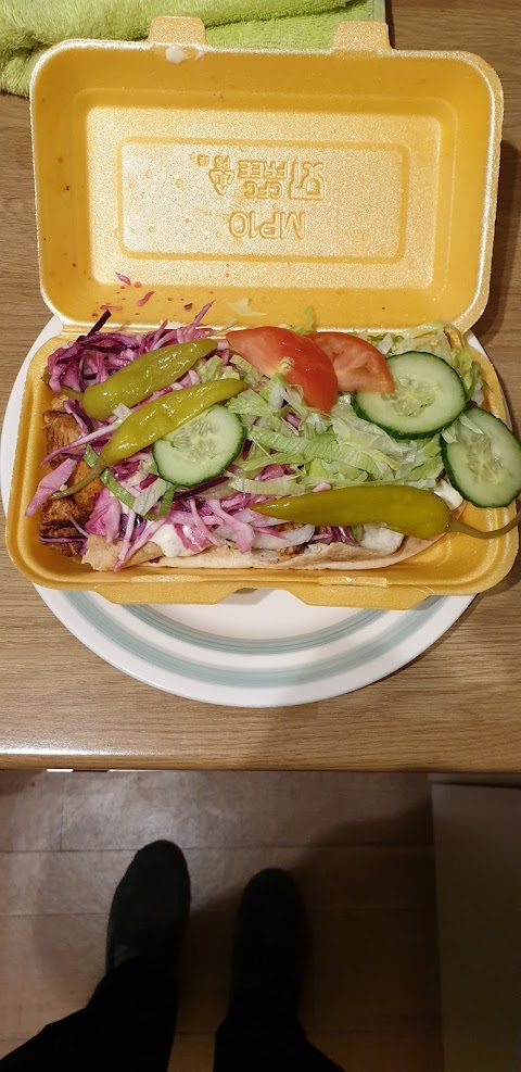 Muzzy's Kebab