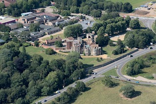 Hinchingbrooke School