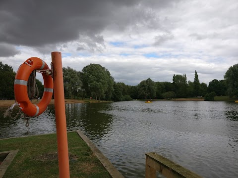 Waterfield Road / Hemsworth Water Park