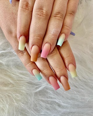 Creative Nails Spa Brighton