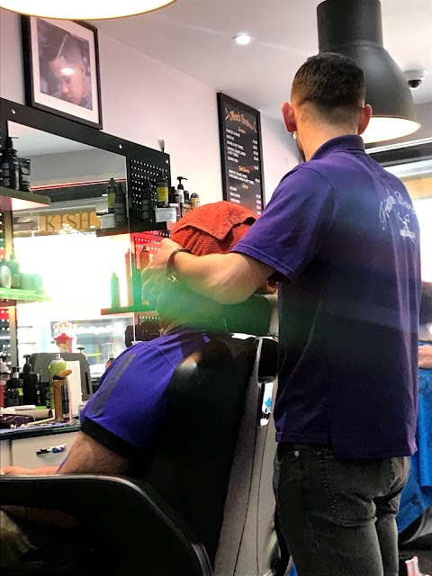 Friends Barber