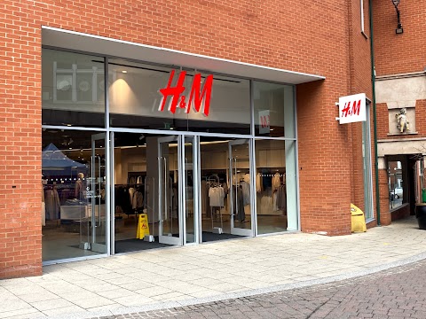 H&M