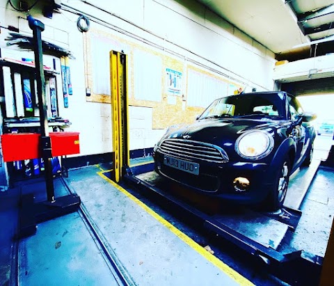 Wayside Autos - MOT, Tyres, Service, mechanical repairs & bodywork