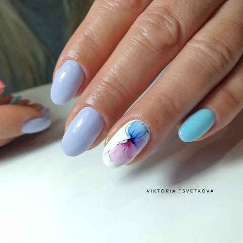Viktoria's Nails