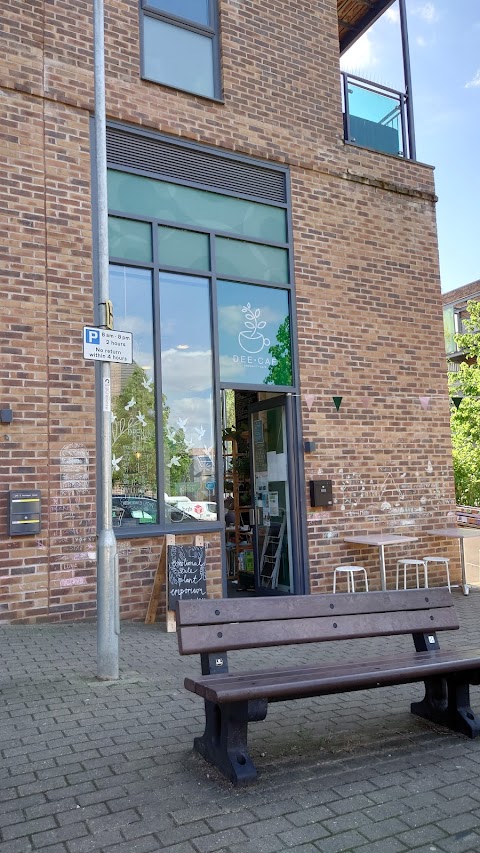 Dee Caf Community Cafe