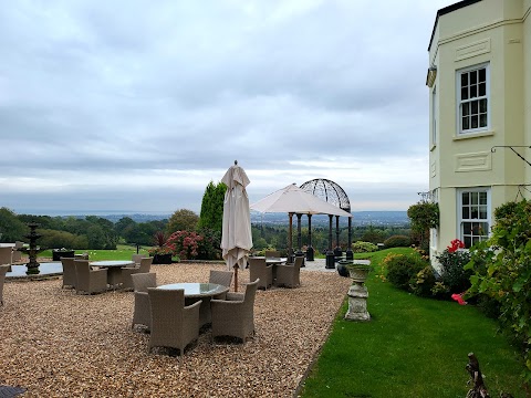 New House Country Hotel - Cardiff