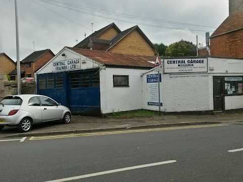 Central Garage Raunds