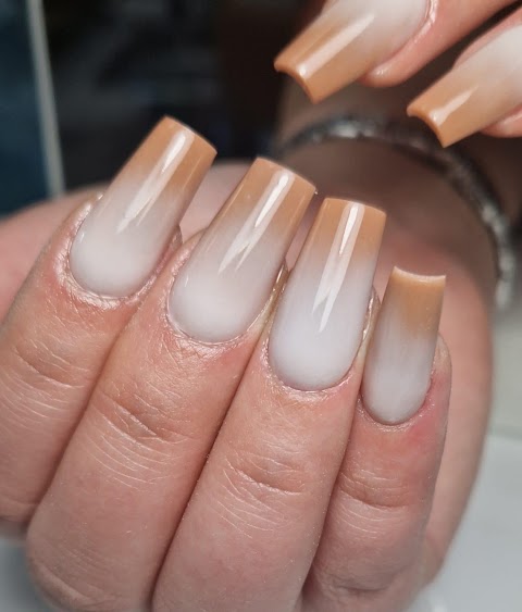 Luxury Nails & Spa Rotherham