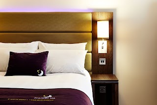 Premier Inn London Heathrow Airport Terminal 4 hotel