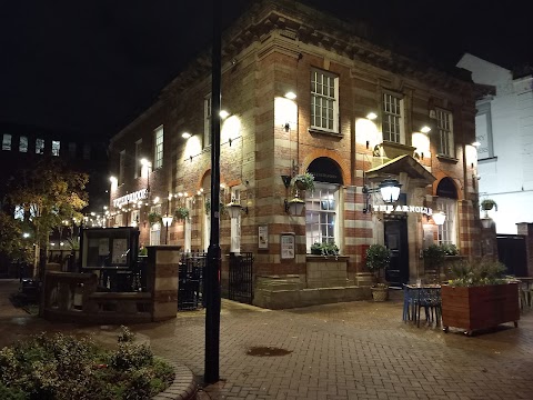 The Arnold Machin - JD Wetherspoon