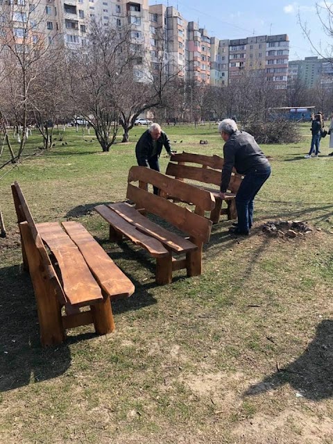 Каштан - Сквер Єднання Україна!