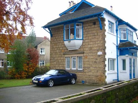 The Tops Self Catering Holiday Accommodation & Apartments Leeds - Theatre Accommodation