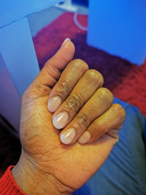 Crystal Nails Beauty