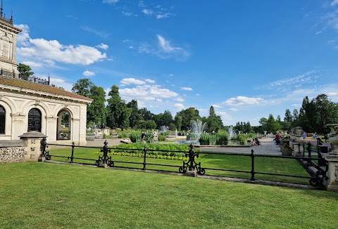 The Italian Gardens Cafe