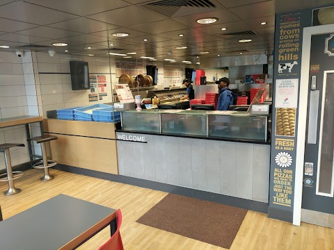 Domino's Pizza - London - Banstead