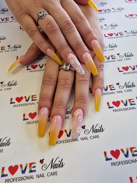Love Nails Doncaster
