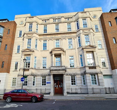 University College Hospital at Westmoreland Street