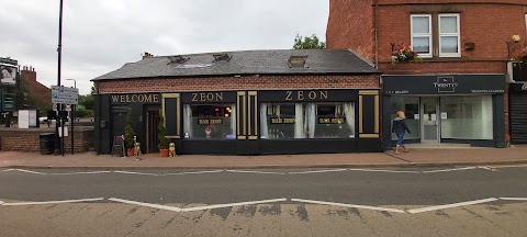Zeon Bar & Cafe