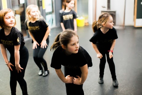 Stars Performing Arts School