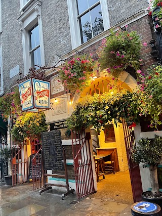 Portobello Garden Arcade Italian Restaurant