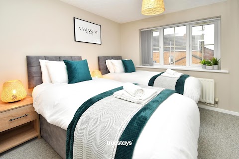 Bowlers House by Truestays | Short-lets & Serviced Accommodation Stoke-on-Trent