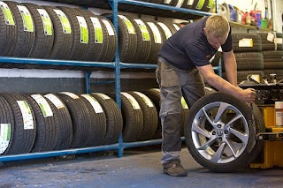 Whaley Bridge Garage