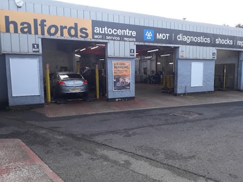 Halfords Autocentre Swinton