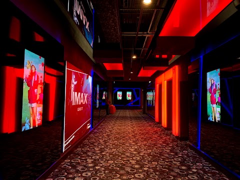 Cineworld White Rose Centre