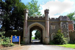 Boundary Oak School