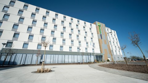 Holiday Inn Express Aberdeen Airport, an IHG Hotel