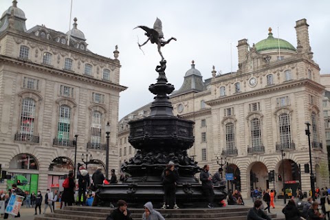 Shaftesbury Memorial Fountain