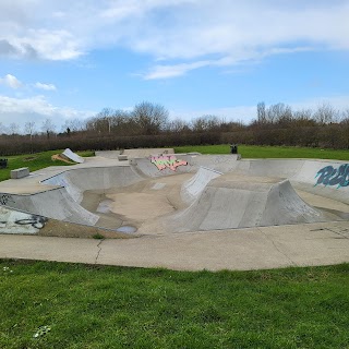 Lake Farm Country Park