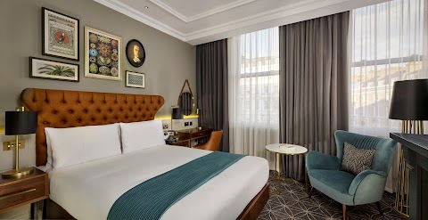 100 Queen's Gate Hotel London, Curio Collection by Hilton