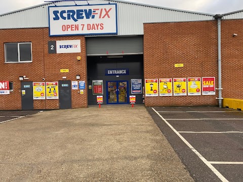 Screwfix Camberley