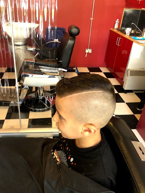 Rudy's Barbershop Shaves & Trims