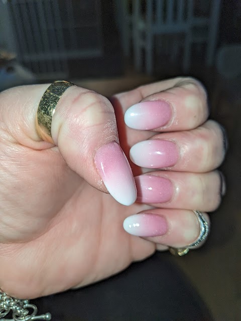 Nails Tech