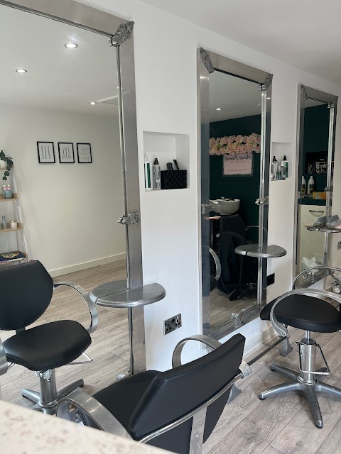 Amie James hairdressing