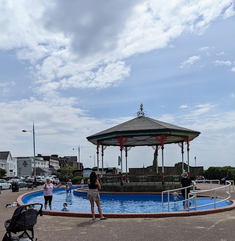 Victorian paddling pool