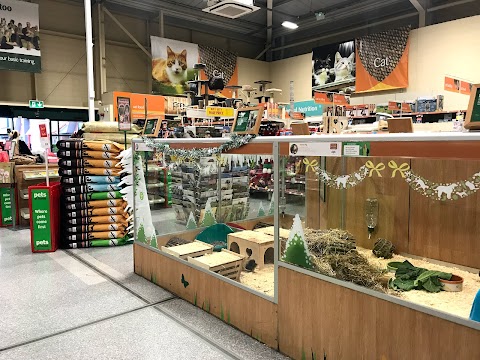 Pets at Home Oldbury