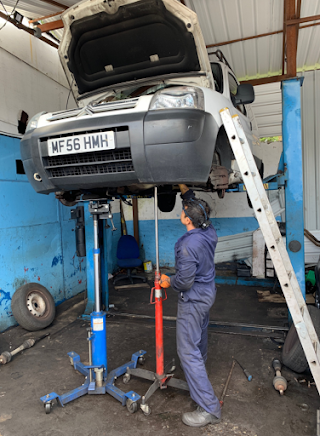 Kingston Auto Repairs