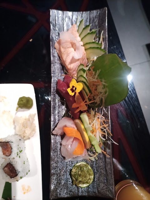 ICHI Sushi & Sashimi Bar
